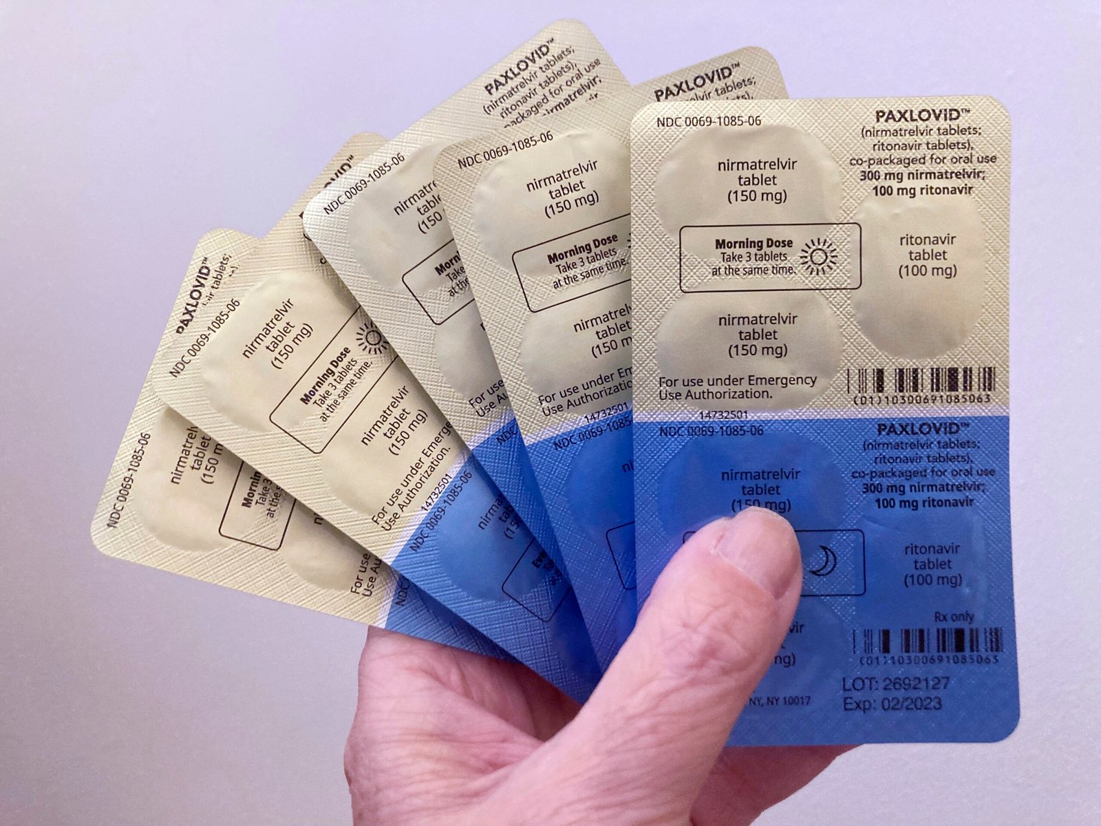 Les médicaments Covid autrefois privilégiés inefficaces sur Omicron pourraient mettre des millions de personnes en danger