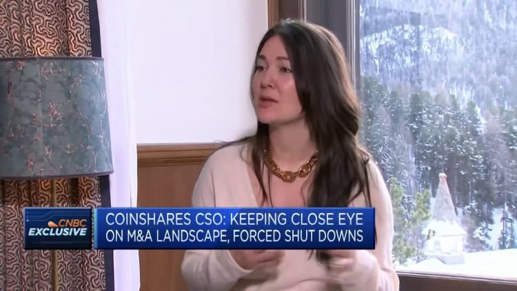 Bitcoin s'échangera entre 15 000 $ et 30 000 $ en 2023, selon Coinshares CSO