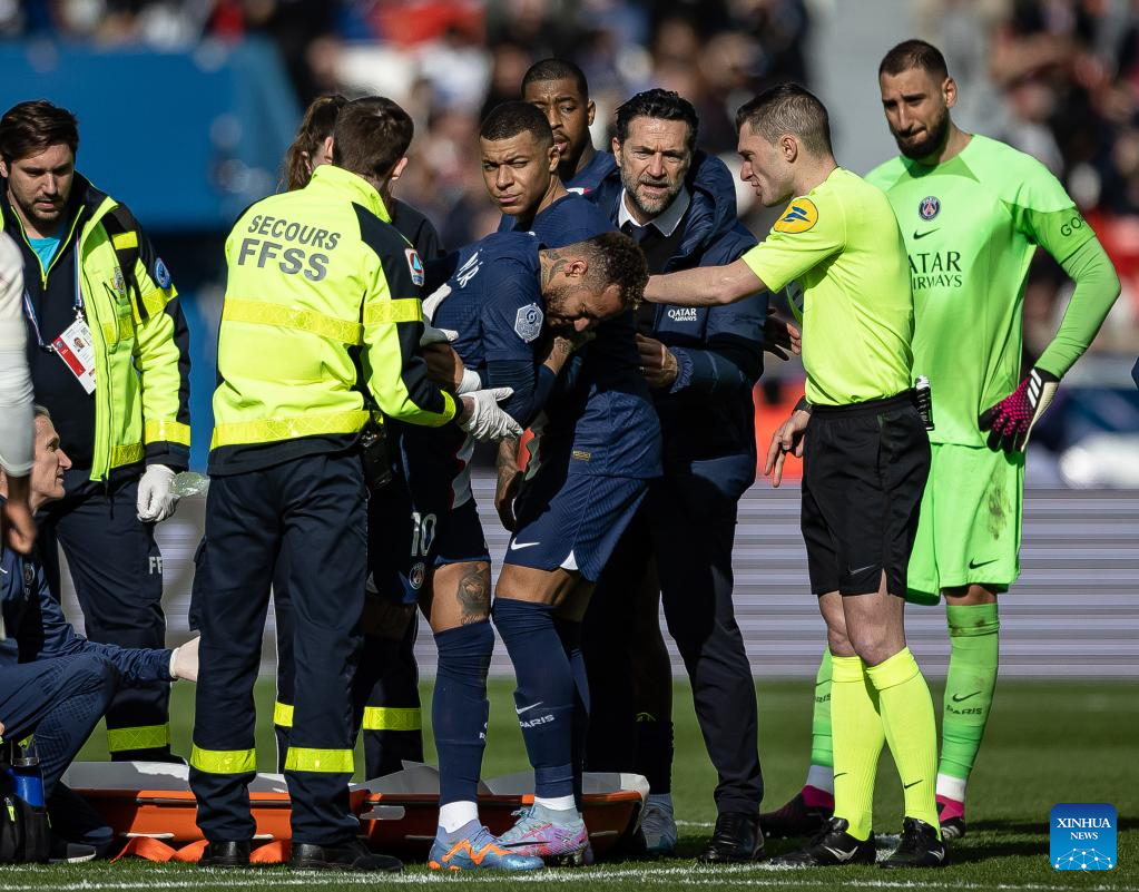 1676951097 813 Match de football de Ligue 1 francaise Paris Saint Germain