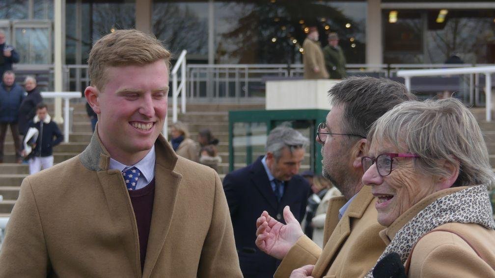 Amanda Zetterholm rejoint Noel George sur la licence de formation alors que l’excitant Il Est Français se prépare pour le retour saisonnier