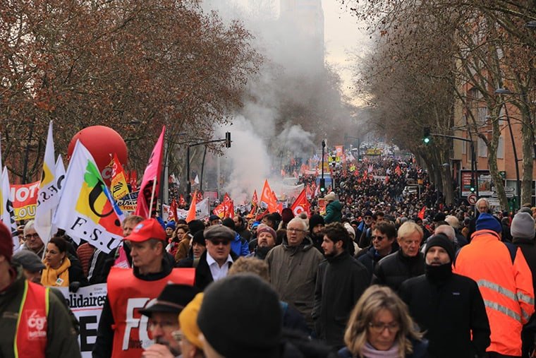 We dont need to convince, we need to compelarguments in France about how the strikes can win