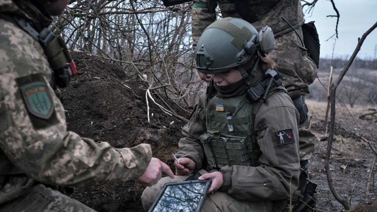 L’Ukraine prépare une contre-offensive alors que la Russie avance à Bakhmut