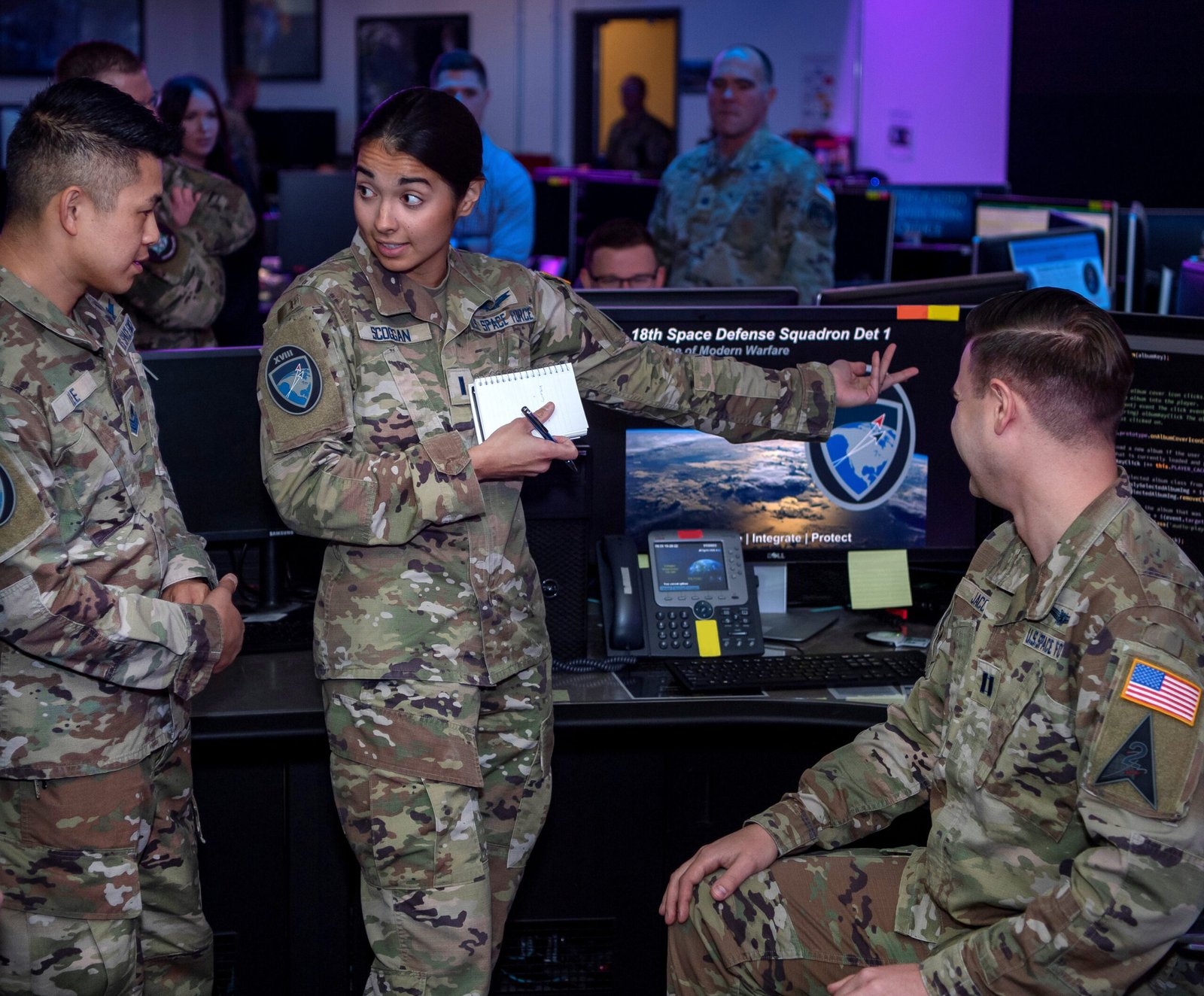 Le Pentagone travaille avec le Congrès sur une stratégie spatiale non classifiée