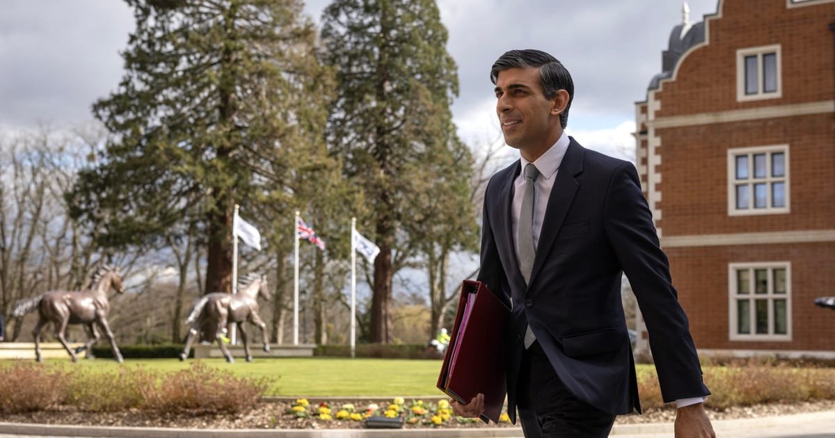 Les députés adoptent un élément clé de l’accord de Rishi Sunak sur le Brexit en Irlande du Nord au milieu de la rébellion conservatrice