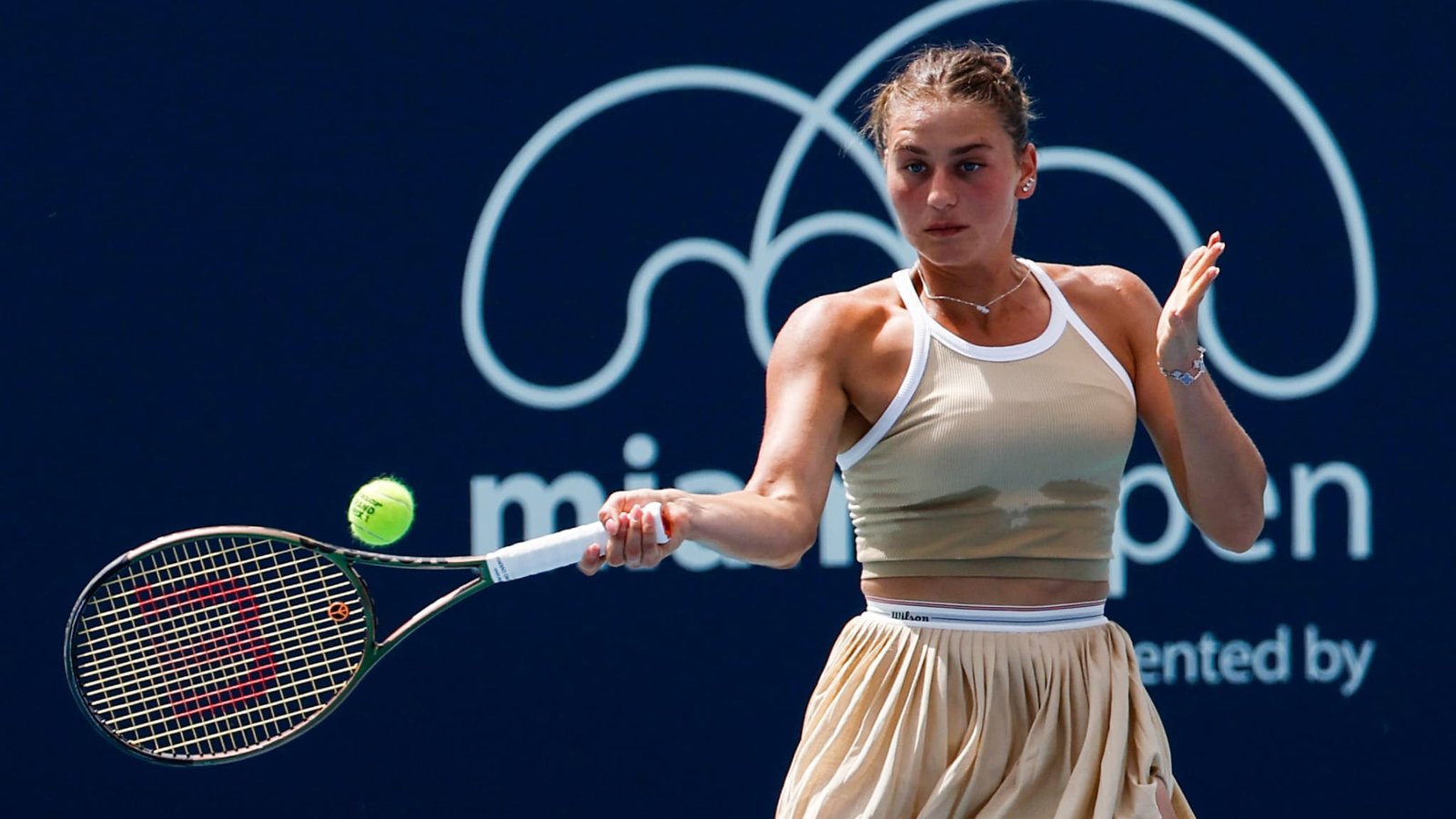 Miami: l’Ukrainienne Kostyuk refuse de saluer la Russe Potapova et s’emporte contre la WTA