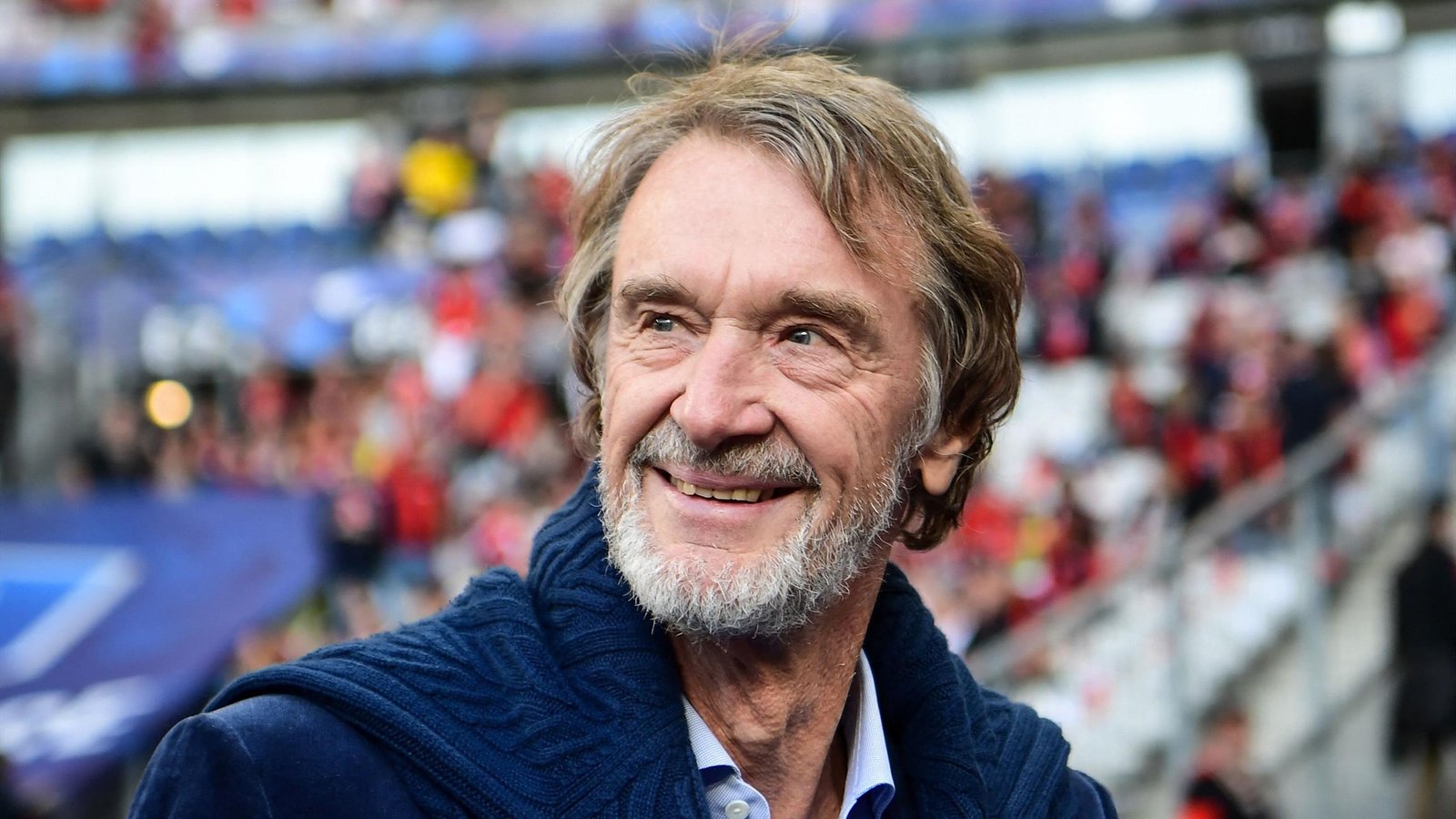 Vente de Manchester United : Jim Ratcliffe ne veut pas payer « des sommes folles » pour racheter le club de Premier League