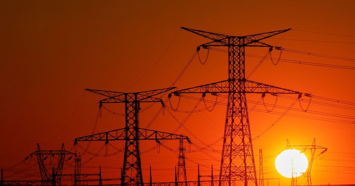 La France maintiendra le plafond des prix de l’électricité jusqu’au début de 2025, selon le ministre des Finances