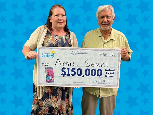 Le gagnant du loto Charlotte peut faire un voyage de rêve en France avec un prix de 150 000 $