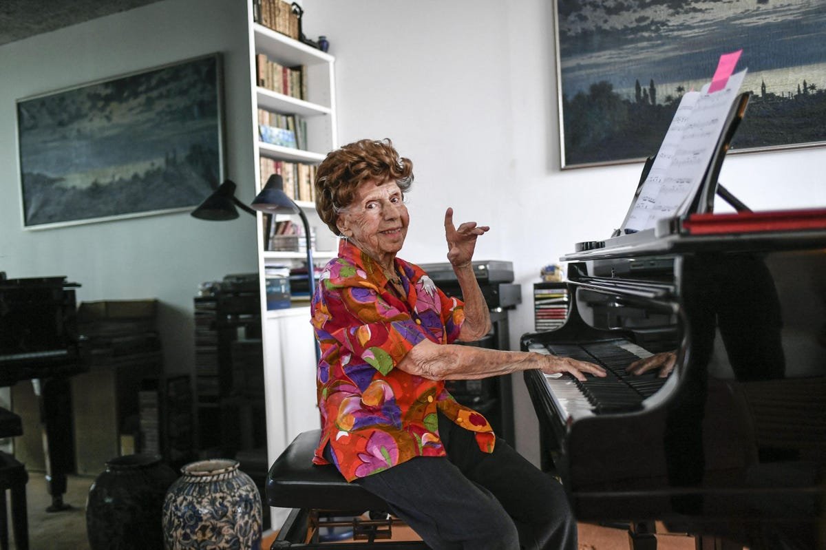 Rencontrez Colette Maze : la pianiste française de 108 ans sort un nouvel album en 2023