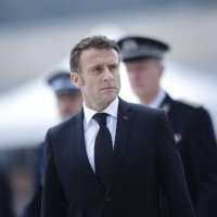 Le président français Emmanuel Macron assiste jeudi à une cérémonie à Roubaix, en France.  |  AFP-JIJI