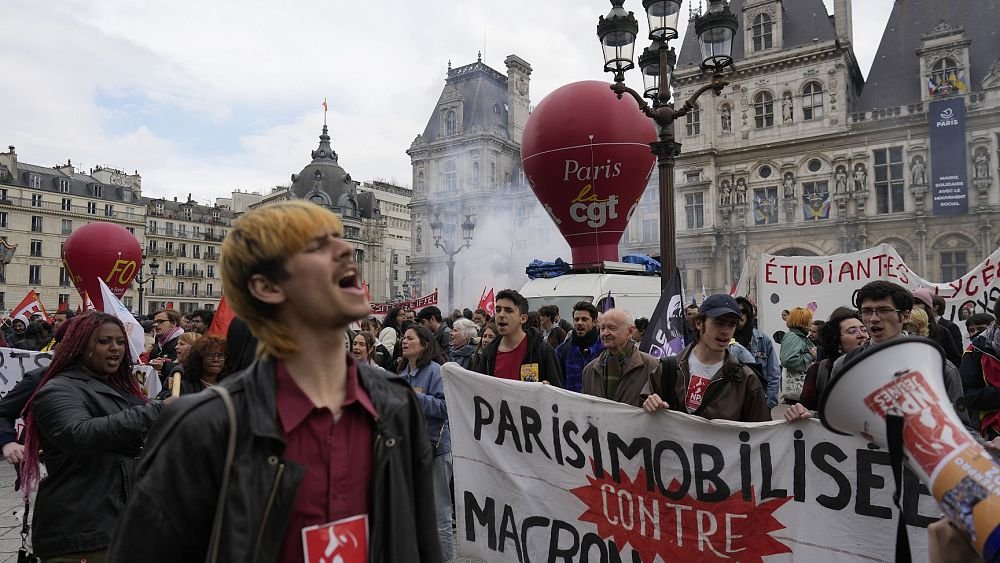 Comment les protestations contre les réformes des retraites en France sont-elles perçues à travers l’Europe ?