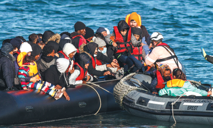 Le Royaume-Uni lutte pour contenir le flux de migrants de la Manche 1 Le Royaume Uni lutte pour contenir le flux de migrants de