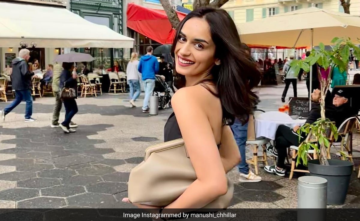 Manushi Chhillar dévoile son nouveau look en France - 'Just French Stuff'' Manushi Chhillar dévoile son nouveau look en France - 'Just French Stuff''