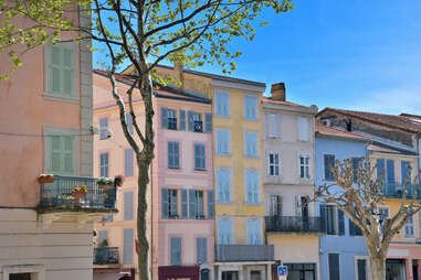 Retrace Picassos Mysterious Life on This Tour Through Spain and France 8 france picasso