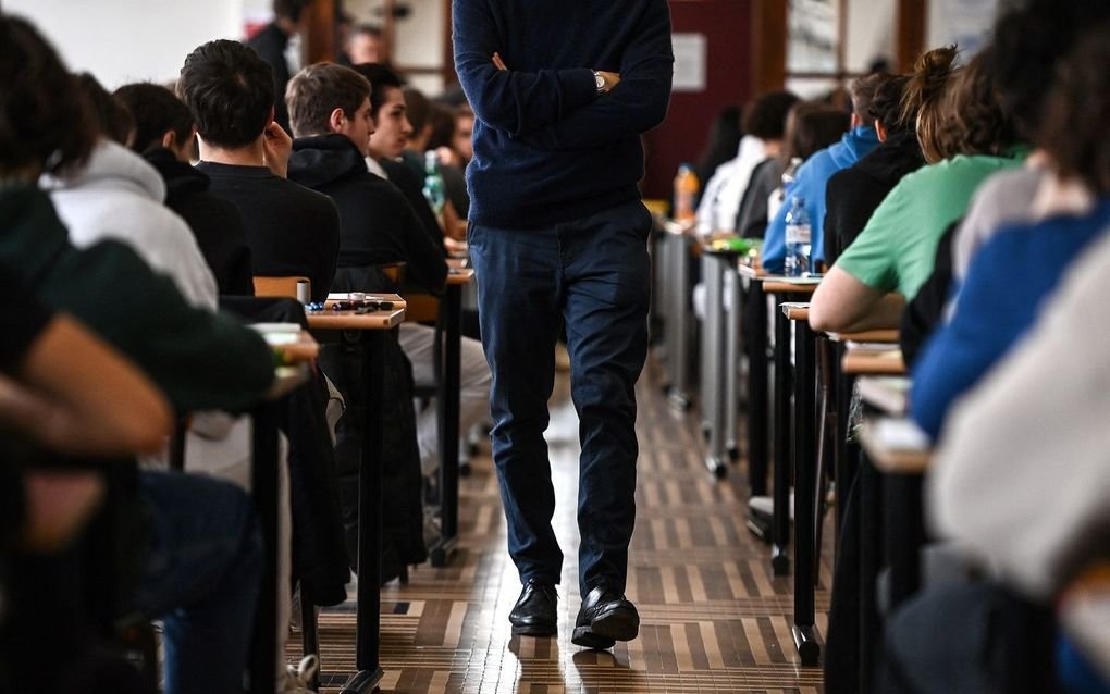 France : un rapport appelle à une plus grande surveillance gouvernementale des écoles chrétiennes