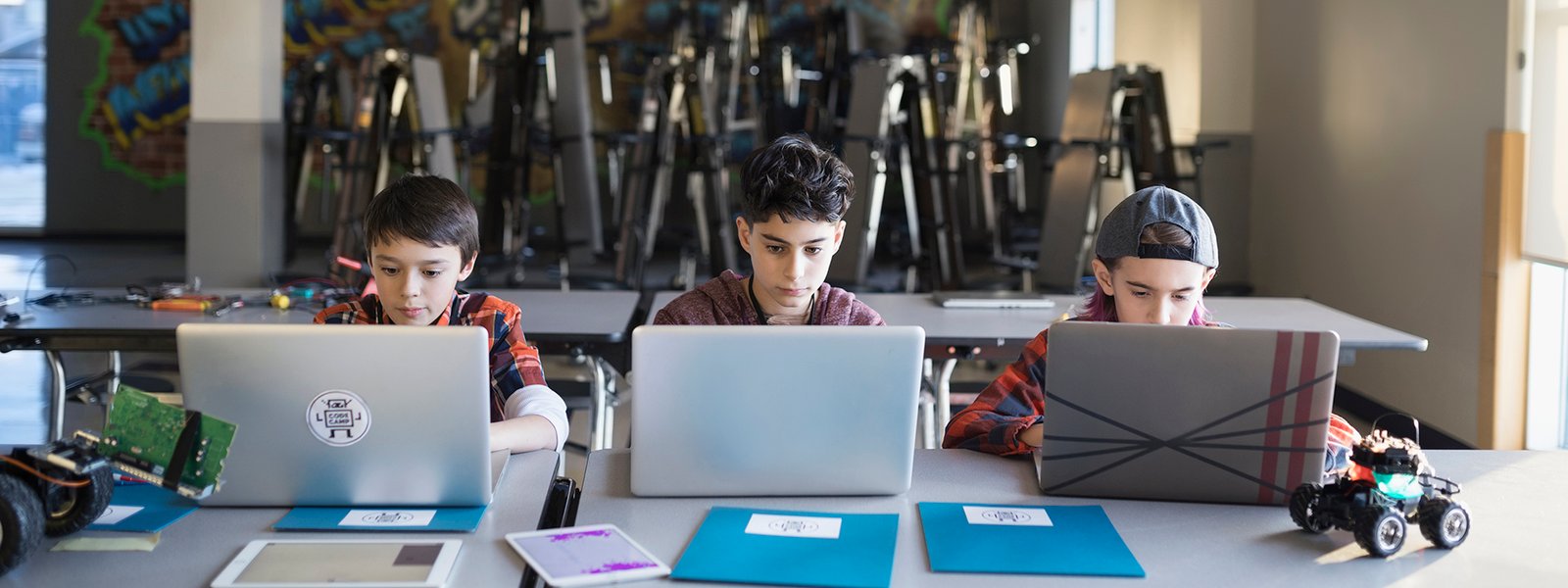IBM accordera 5 millions de dollars en nature aux écoles pour renforcer la cybersécurité, ainsi que des compétences améliorées sur l'IA 1 IBM accordera 5 millions de dollars en nature aux ecoles
