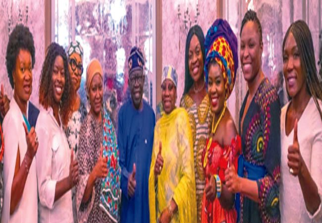 Jemiriye éblouit Tinubu, diplomates en France