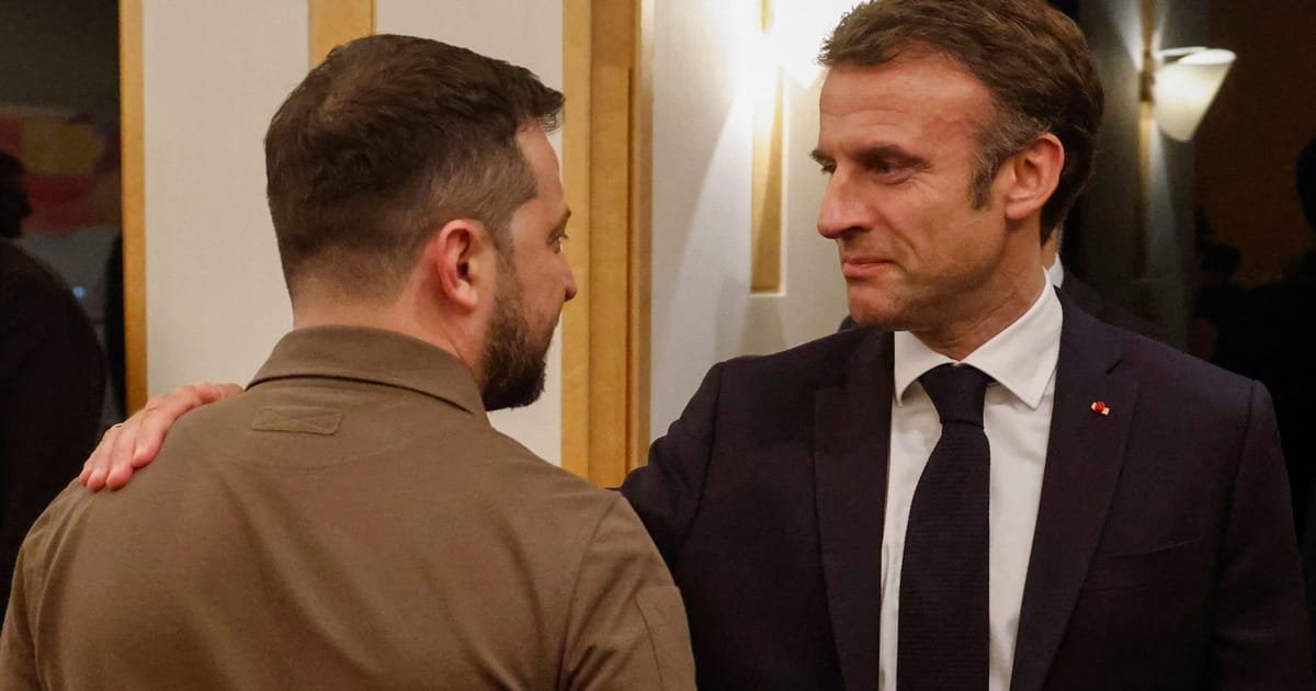 Macron tend un rameau d’olivier aux Européens de l’Est