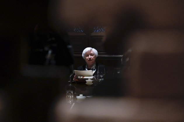 La secrétaire au Trésor Janet Yellen s'exprime lors d'un déjeuner de travail composé de femmes économistes à Pékin le 8 juillet 2023. 