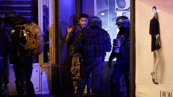 Des troubles engloutissent la France : la protestation s’enflamme pour le 4ème jour.  Voici tout ce que vous devez savoir