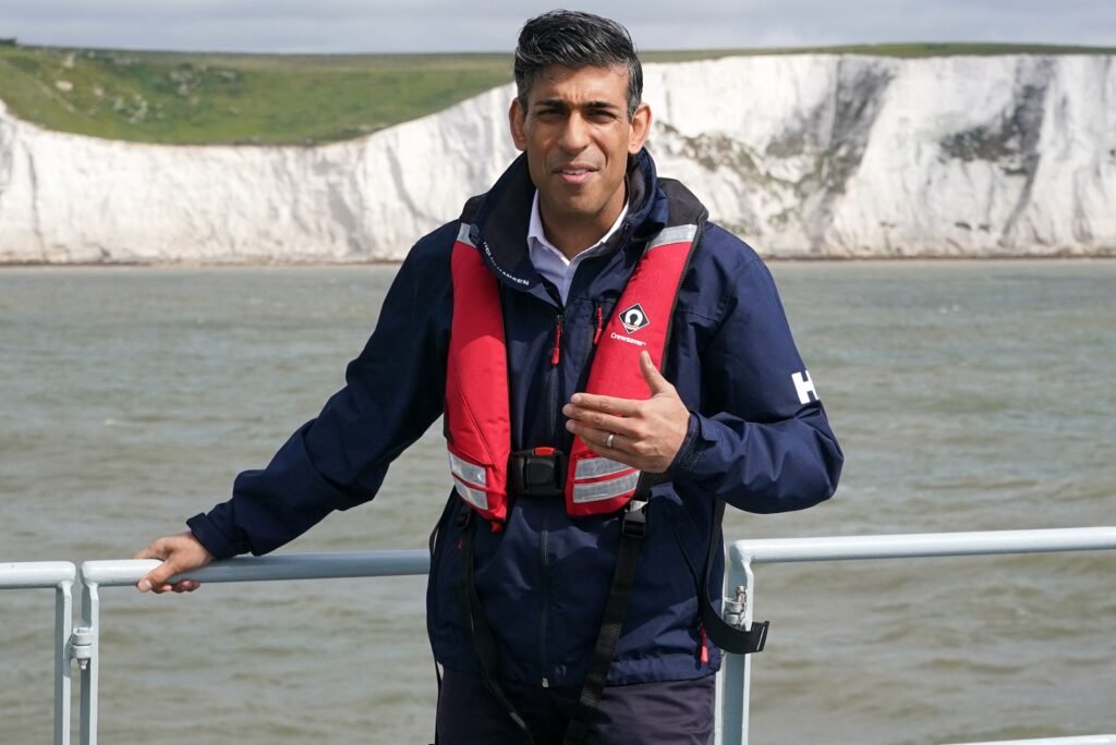 Joyeuses fêtes!  Le Brexit va-t-il gâcher les vacances des Britanniques et l’été de Rishi Sunak ?