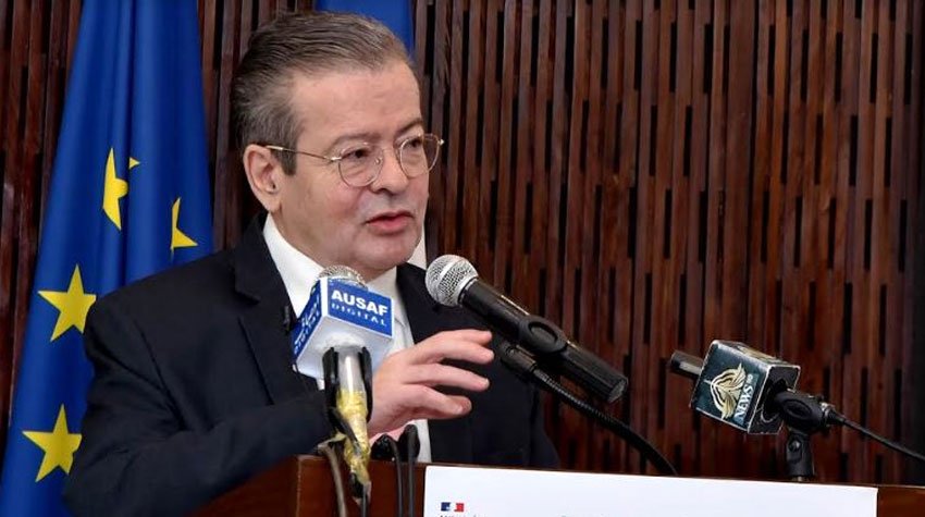 La France annonce un soutien aux réfugiés afghans au Pakistan et en Iran