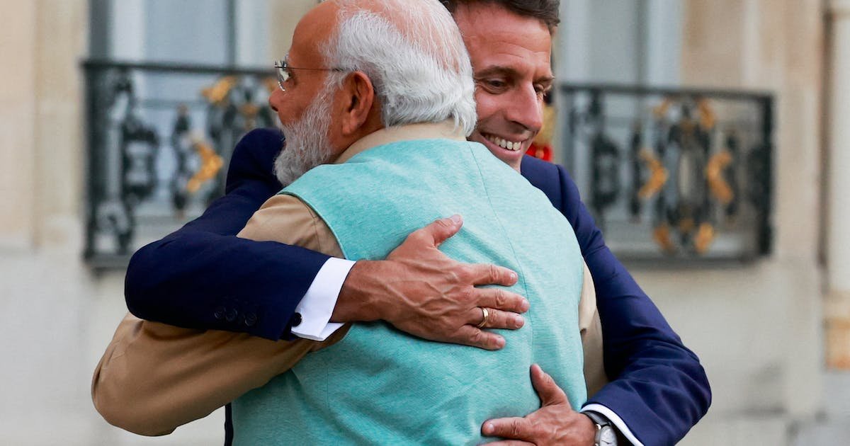 La France fête Modi en Inde lors de la célébration du 14 juillet |  SelFil