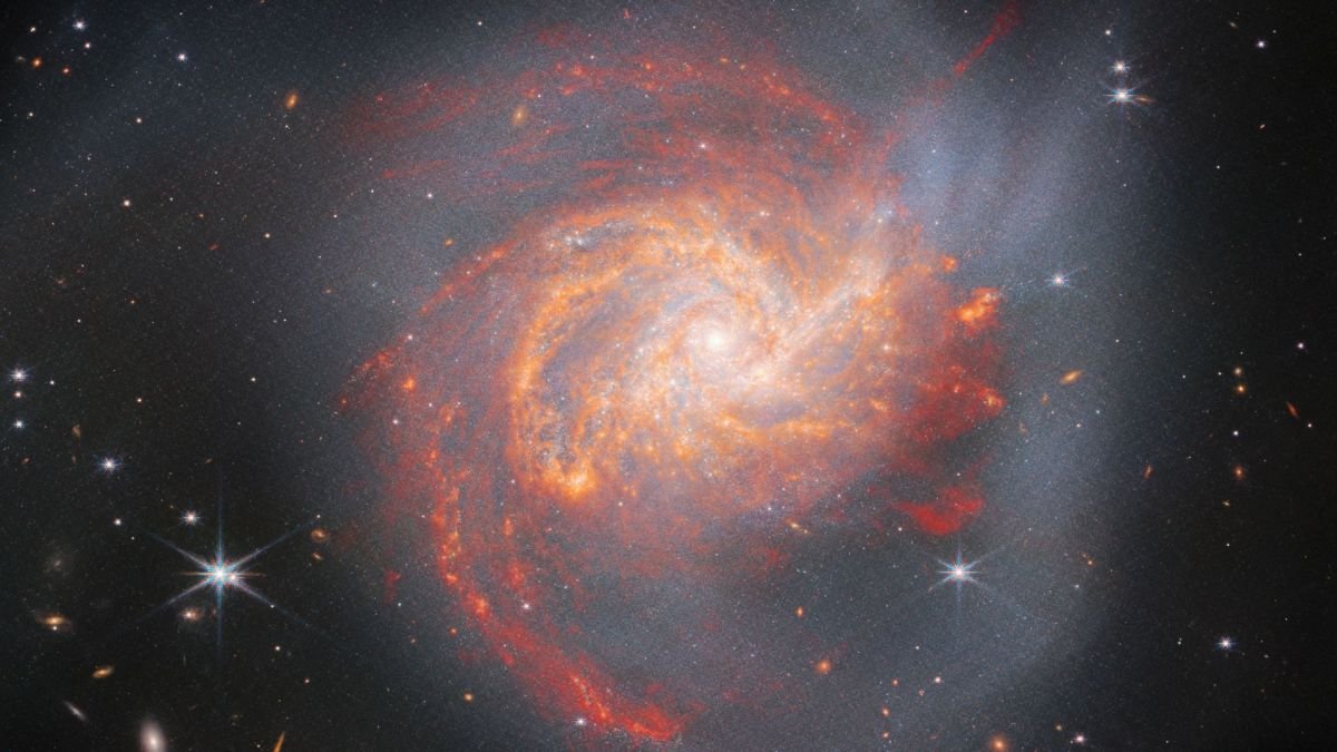Le télescope spatial James Webb repère l’épave d’un choc cosmique des Titans (image)