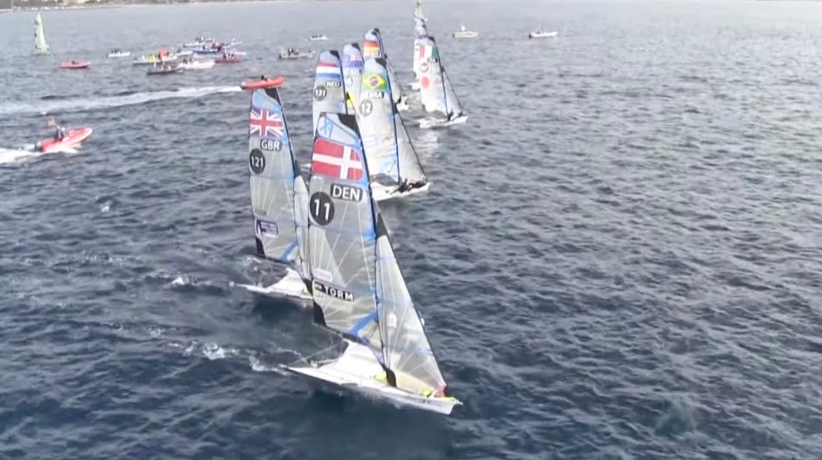 RETOUR EN ARRIÈRE!  Mondiaux 49er 2013 à Marseille, France