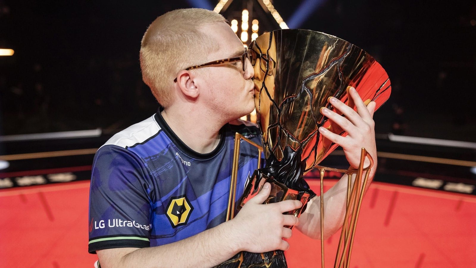 1693256887 605 Les Evil Geniuses deviennent champions du monde a VALORANT Champions