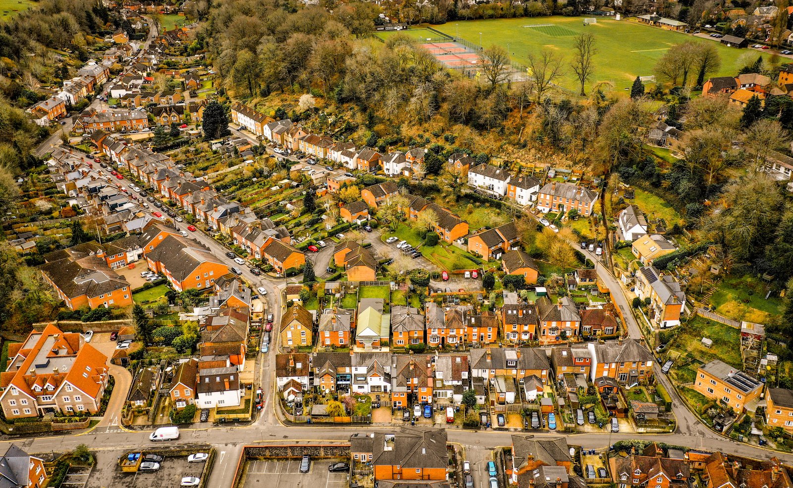 vue aérienne du quartier et du parc de Godalming