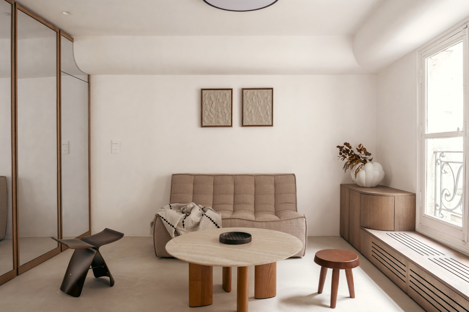 AD Small Spaces: A 335-square-foot apartment in France is bathed in sunlight