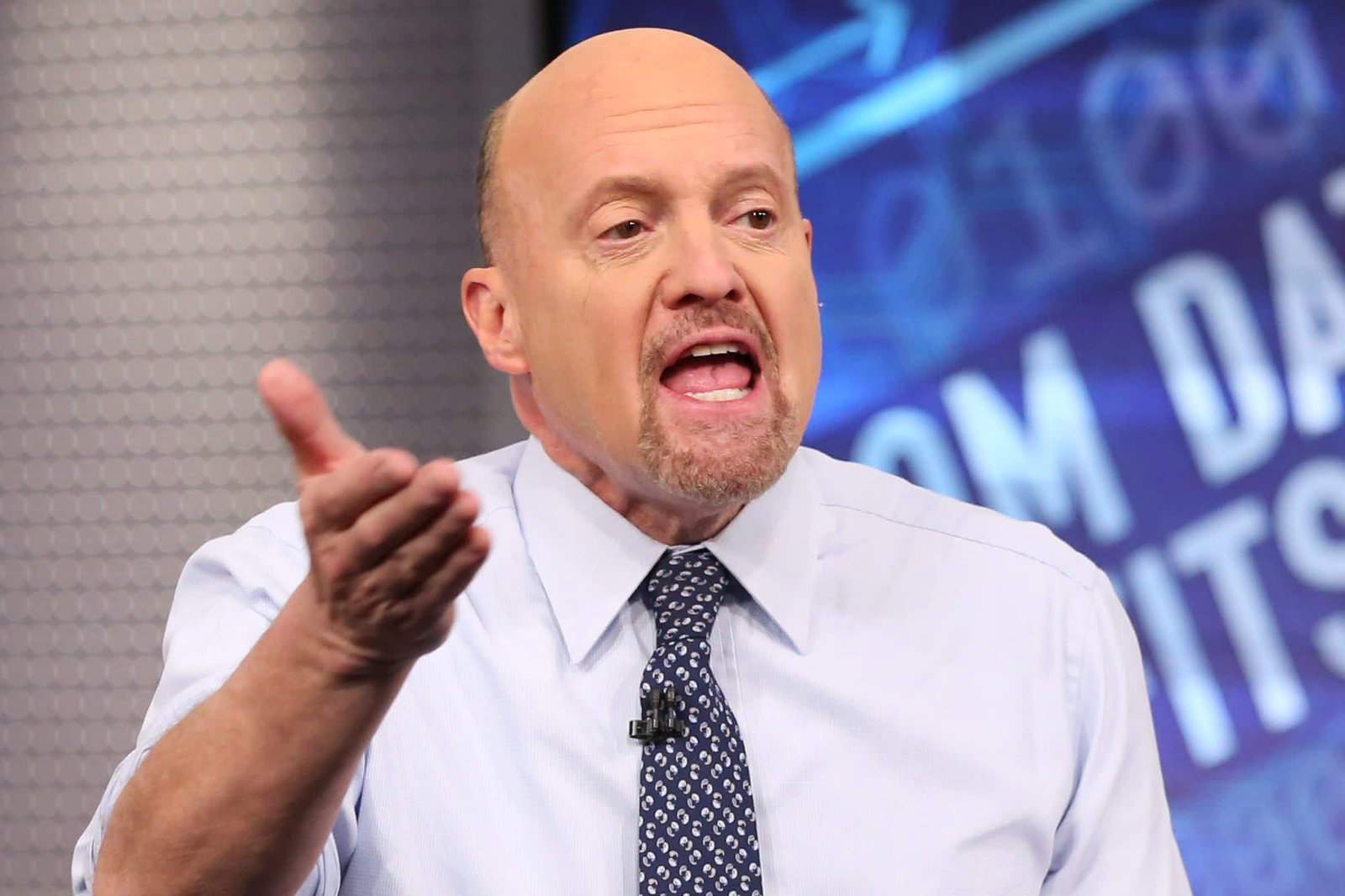 Alors que les actions d’IA ont tendance à baisser, Jim Cramer dit que beaucoup ne valent peut-être pas le battage médiatique