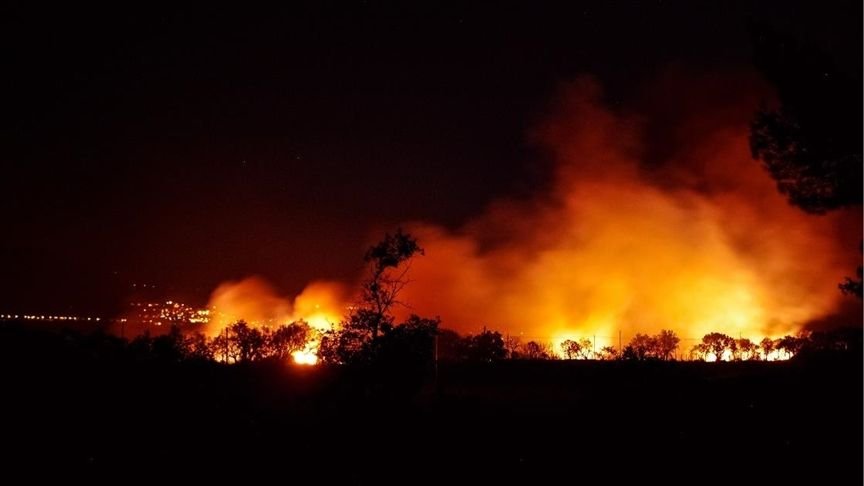Certaines parties du sud de la France en alerte maximale pour les incendies de forêt
