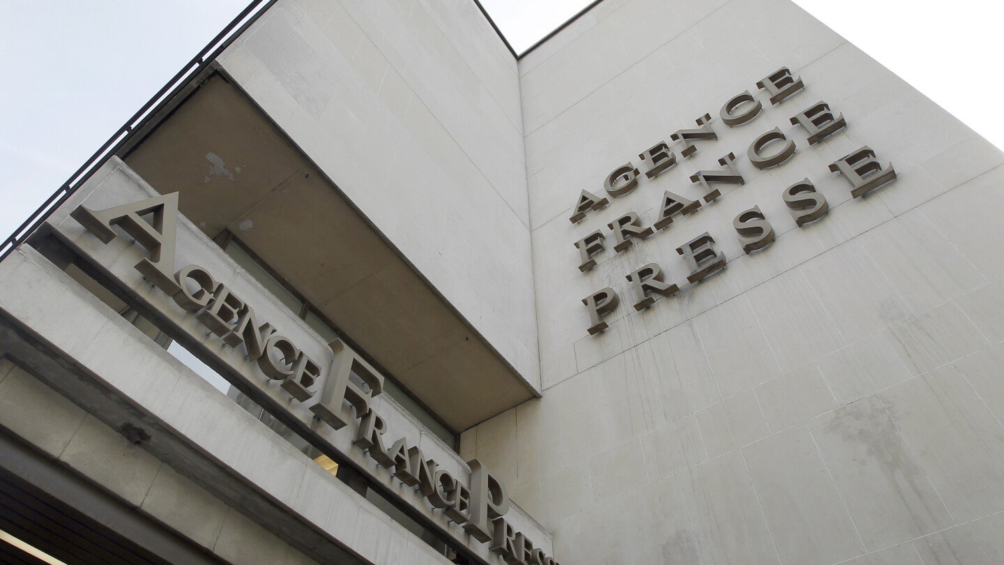 L’Agence France-Presse porte plainte pour atteinte aux droits d’auteur contre X, anciennement connu sous le nom de Twitter