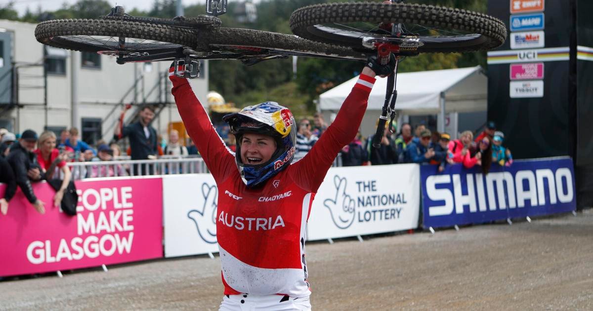 L’équipe de poursuite masculine danoise bat de puissants Italiens aux championnats du monde de cyclisme