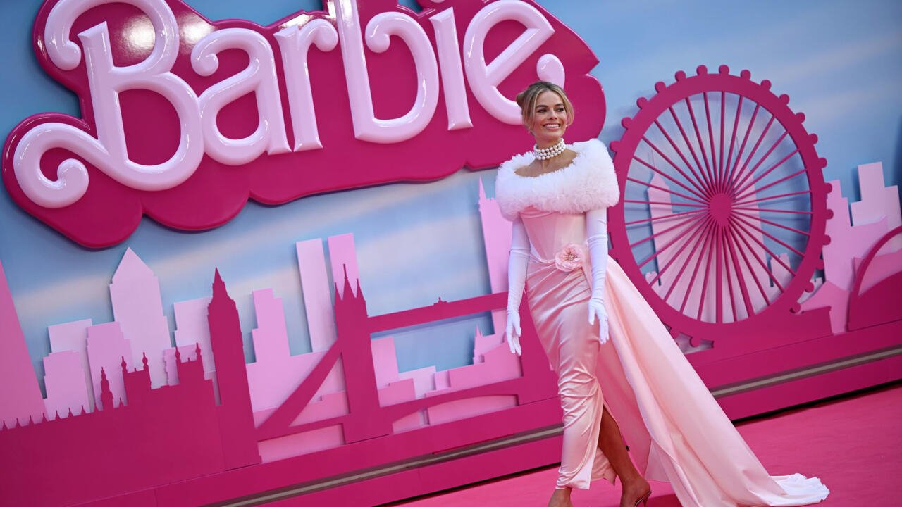 Sublime!  ‘Barbie’ dépasse le milliard de dollars dans le monde pour la première fois pour une réalisatrice solo