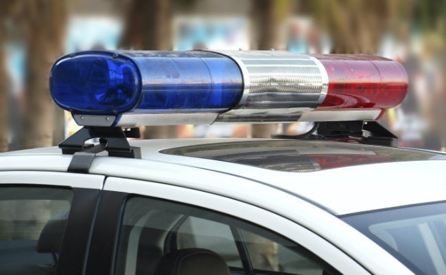 Un garçon de 16 ans, un homme tué après une poursuite policière en scooter en France Un garçon de 16 ans, un homme tué après une poursuite policière en scooter en France
