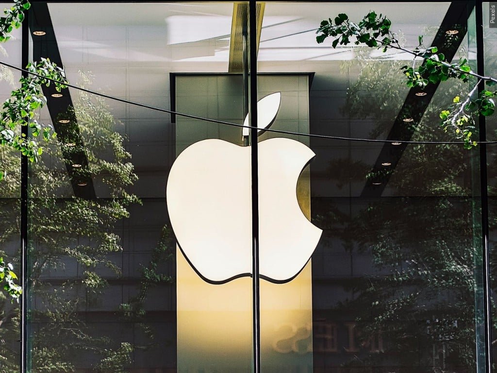 Apple mettra à jour l’iPhone 12 en France après que les régulateurs ont déclaré qu’il émettait trop de rayonnements – WVUA 23