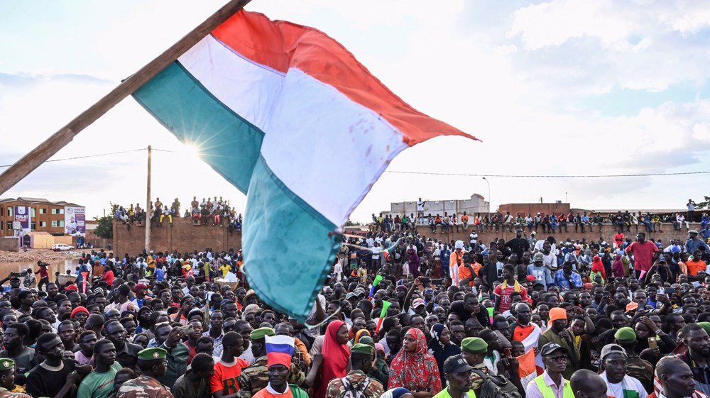 Des milliers de Nigériens manifestent contre la présence militaire française pour la troisième journée consécutive