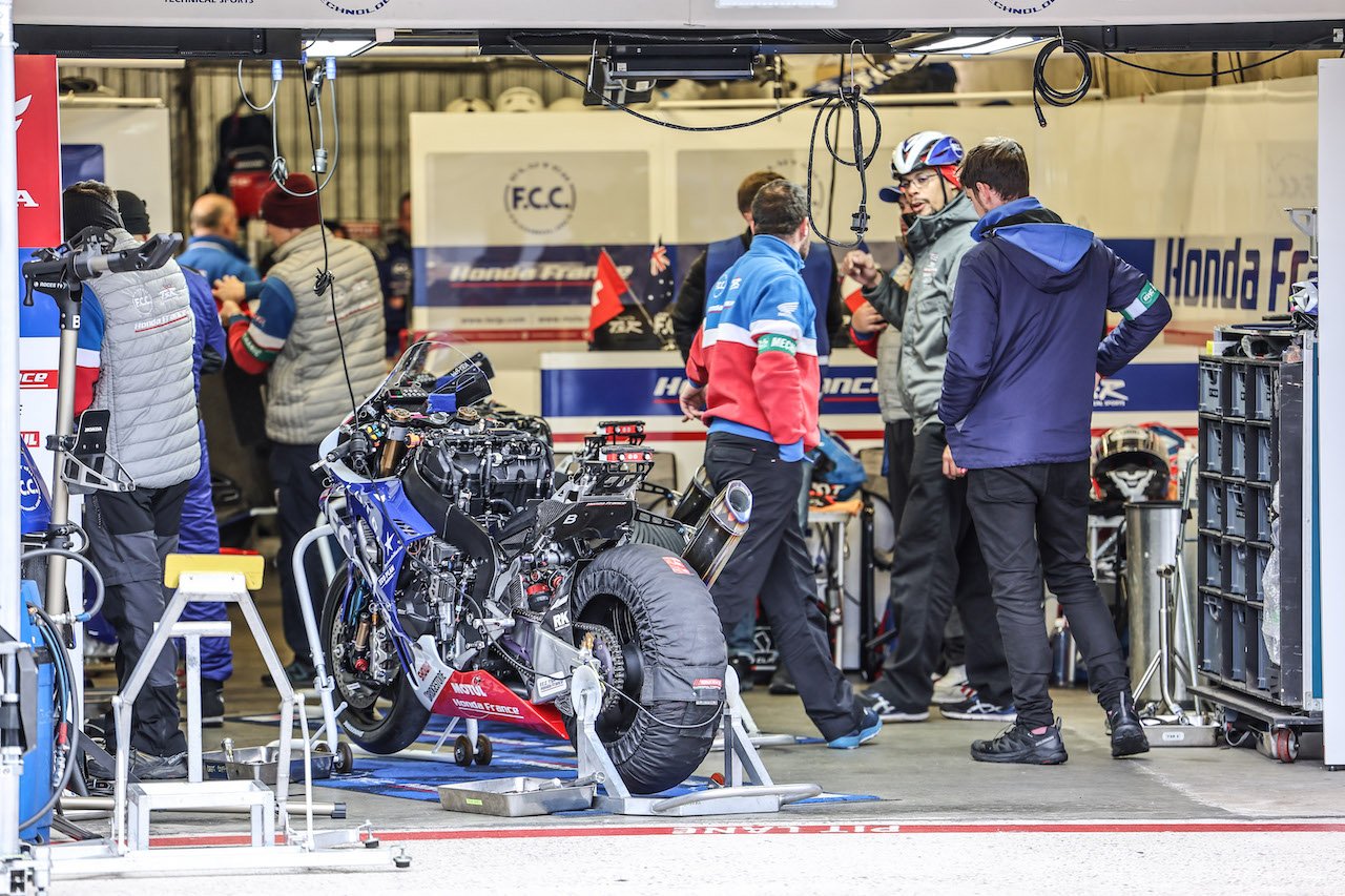 FCC TSR Honda France passe au vert avec la signature d’Okubo EWC Bol d’Or