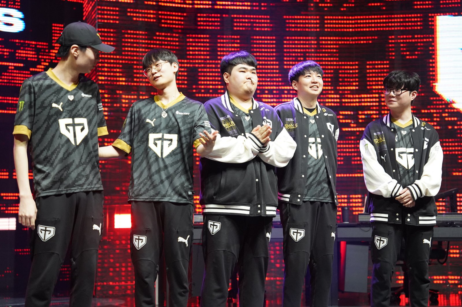 Gen.G libère cinq joueurs et deux entraîneurs