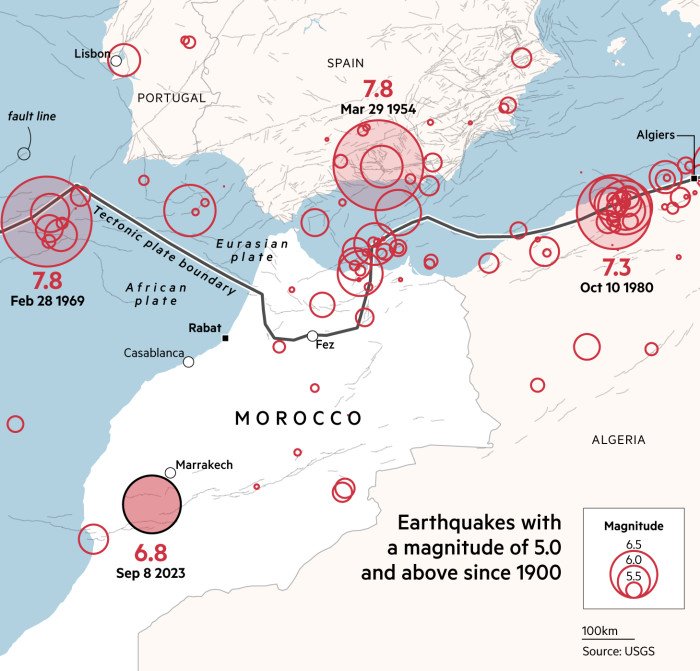Cartes montrant les tremblements de terre au Maroc et aux alentours d'une magnitude de 5,0 et plus depuis 1900