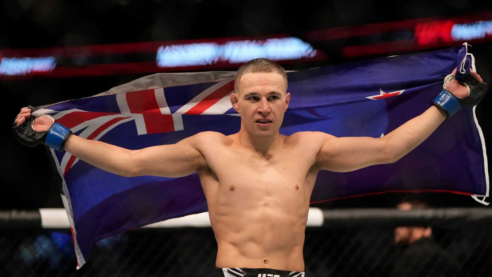 « Tout ce que je vois, ce sont des insécurités » – Kai Kara-France avertit Manel Kape après le drame de la conférence de presse de l’UFC 293