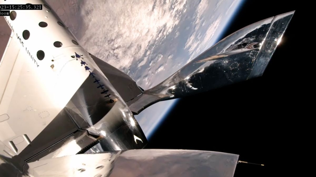 Virgin Galactic vient de lancer des fossiles d’ancêtres humains vieux de 2 millions d’années dans l’espace lors d’un vol touristique