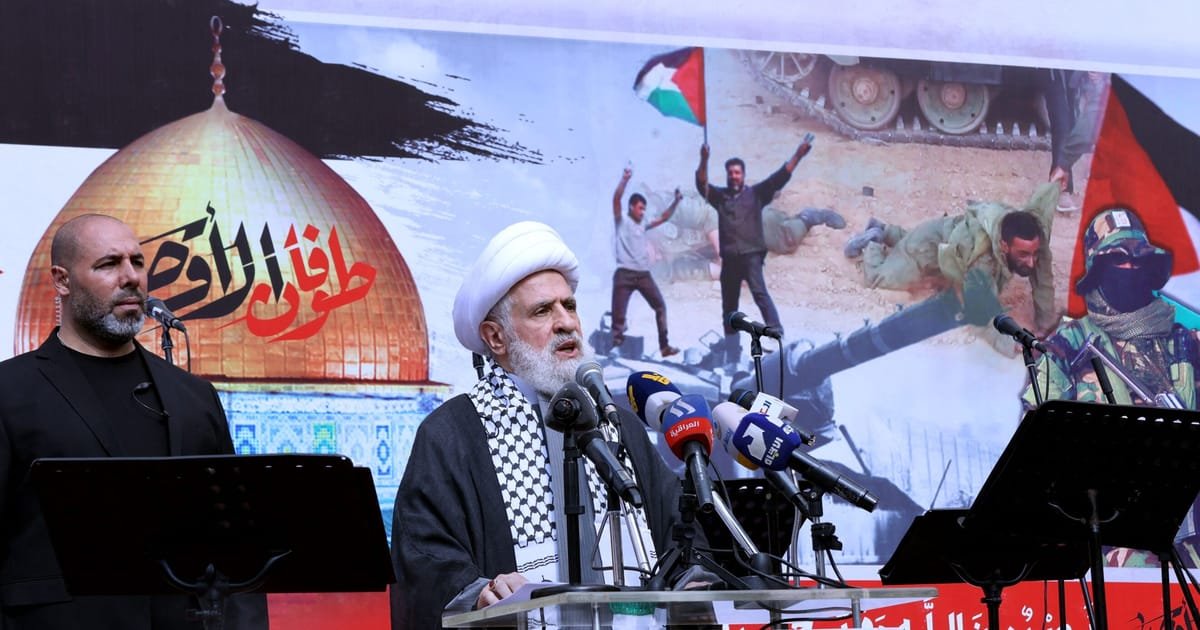 Les Libanais retiennent leur souffle alors que les craintes grandissent que le Hezbollah ne les entraîne dans la guerre