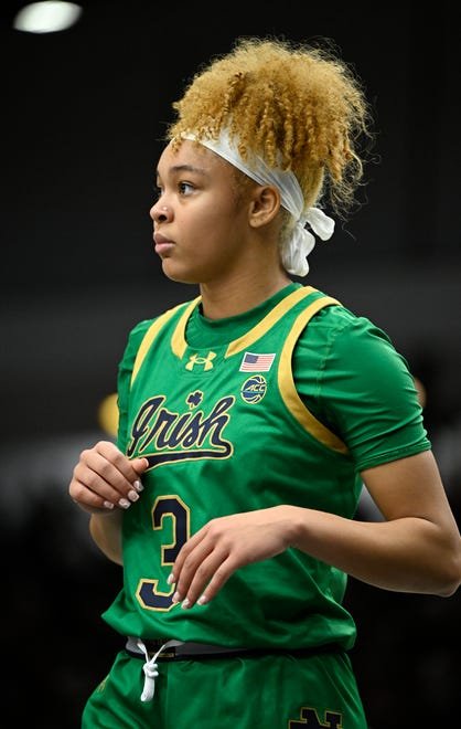 Nov 6, 2023; Paris, FRANCE; Notre Dame Fighting Irish guard Hannah Hidalgo (3) in action against the South Carolina Gamecocks in a women's college basketball game at Halles Georges Arena. Mandatory Credit: Stephane Mantey/Presse Sports via USA TODAY Sports
