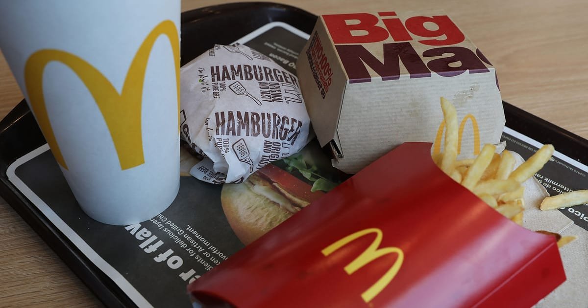 Les emballages de restauration rapide à usage unique sont en jeu