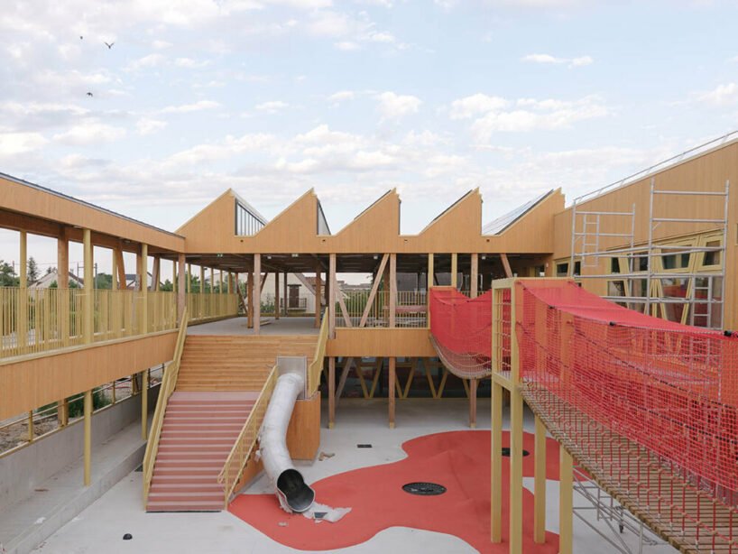 les influences nordiques façonnent la conception de l'école à faible émission de carbone de R2K Architect en France