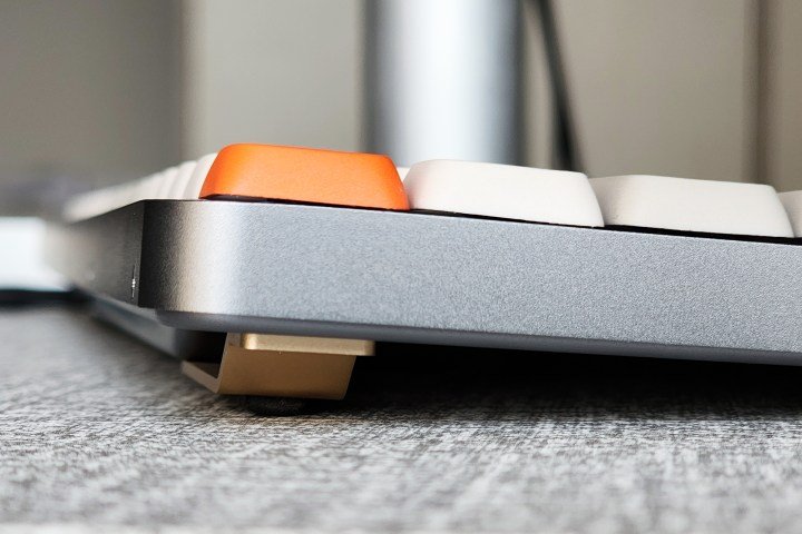 Lofree Flow review: This low-profile keyboard changed me | Digital Trends 5 Fixed metal stand on the Lofree Flow low-profile mechanical keyboard.